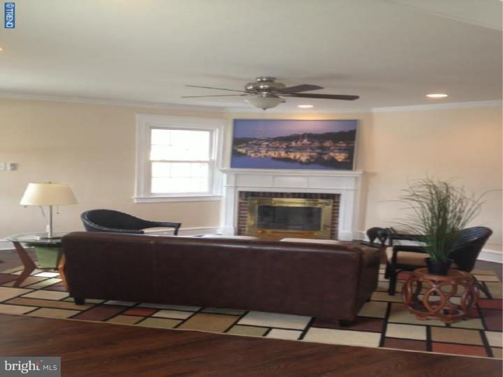 2901 Rising Sun Road Ardmore, PA 19003 - Photo 6 of 25 Living Room