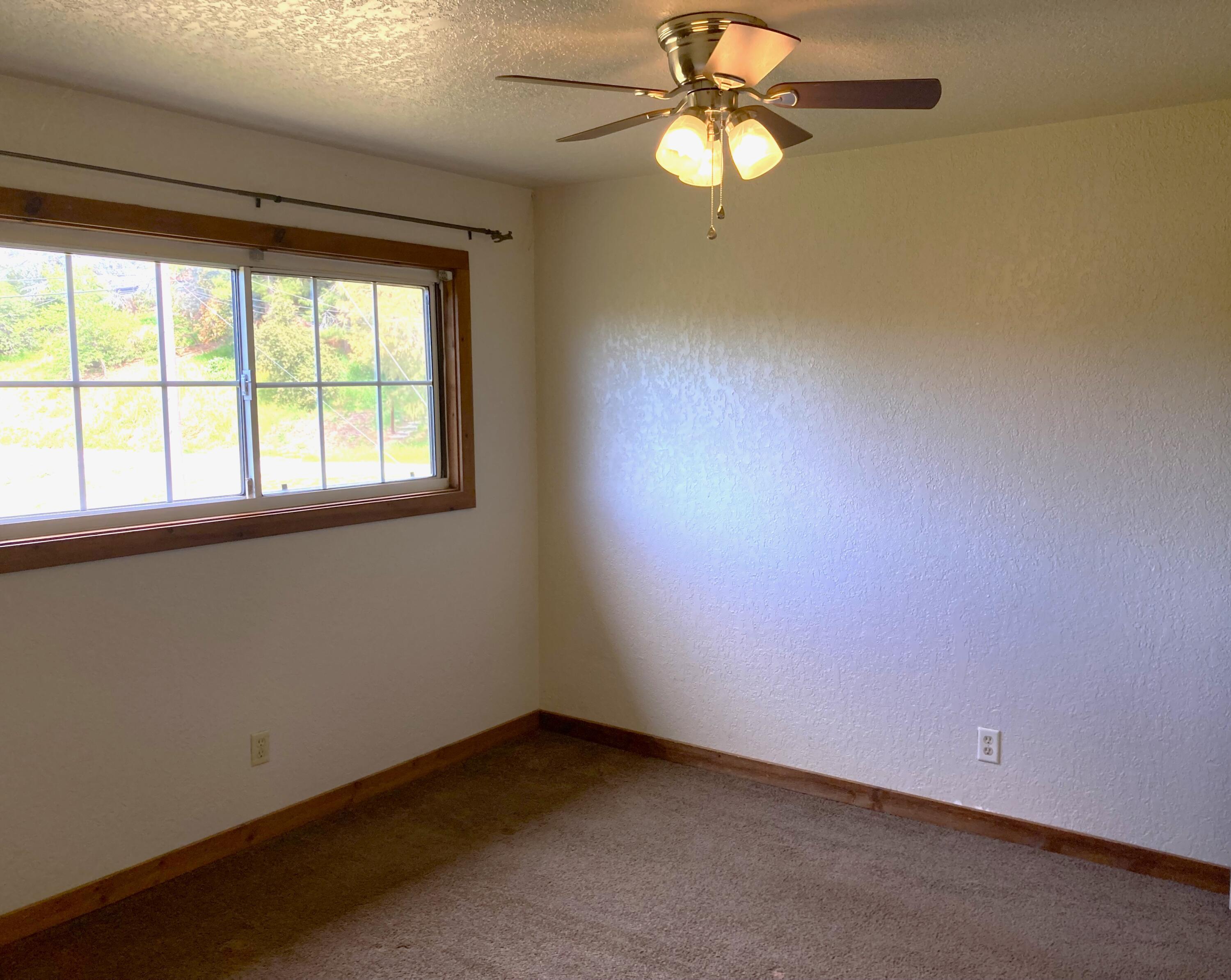 45218 Hammond Drive Three Rivers, CA 93271 - Photo 11 of 17 bedroom 3