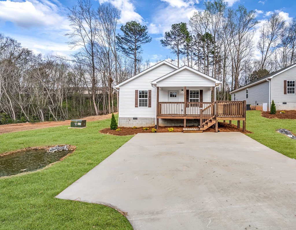 1628 Waring Road Dalton, GA 30721 - Photo 2 of 41 Gallery Image 2