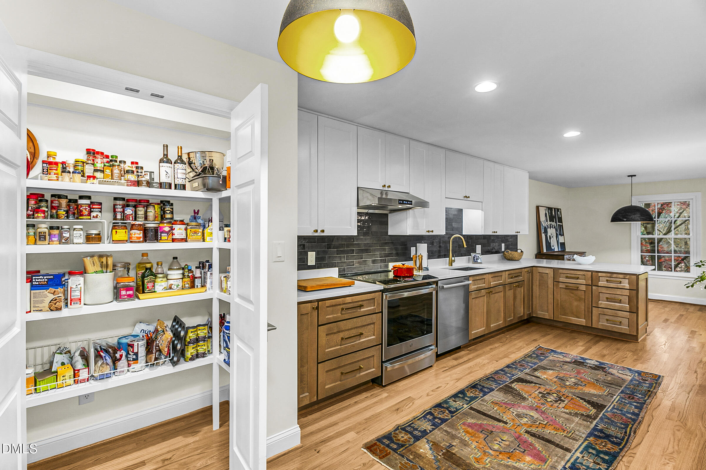 2850 Wycliff Road Raleigh, NC 27607 - Photo 5 of 30 2850 Wycliff Rd hc©WynmorPhotography.jpg