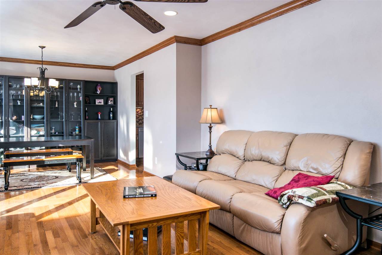511 Merilot Drive Roscoe, IL 61073 - Photo 13 of 25 Gallery Image 13