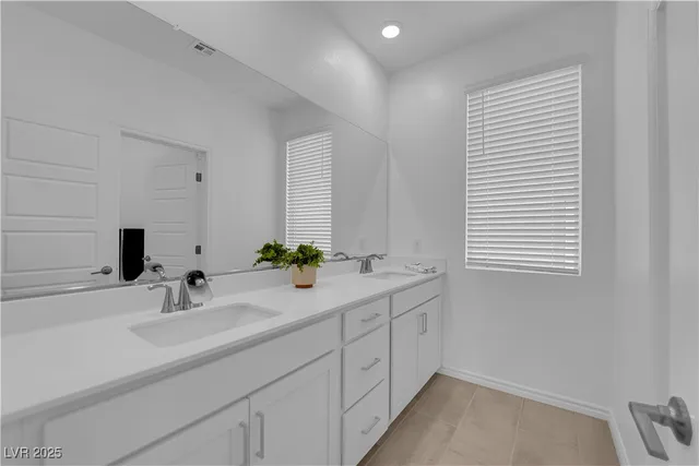 $3,599 | 195 Tatum Ridge Street, Henderson, NV 89012