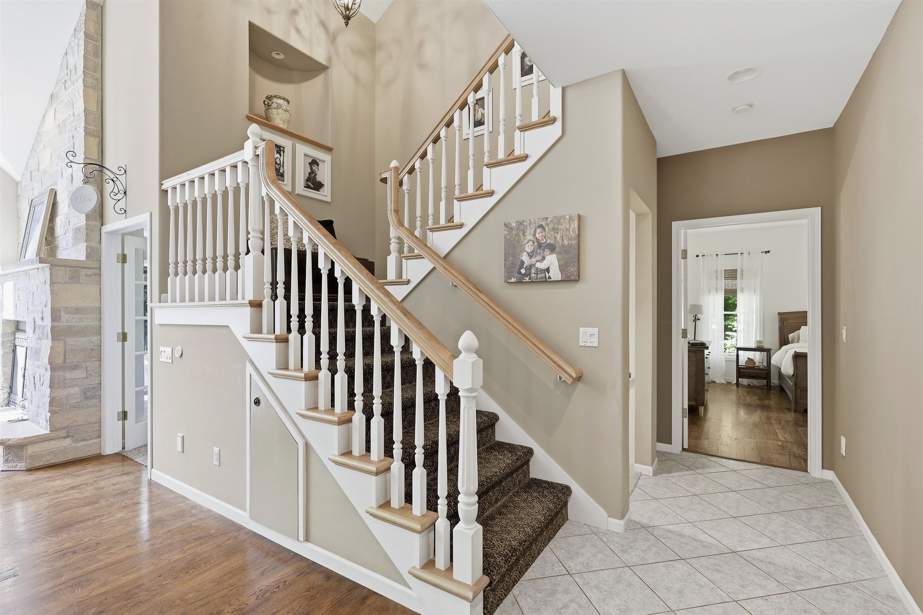 4950 Plummers Point Road Oshkosh, WI 54904 - Photo 10 of 74 Gallery Image 10