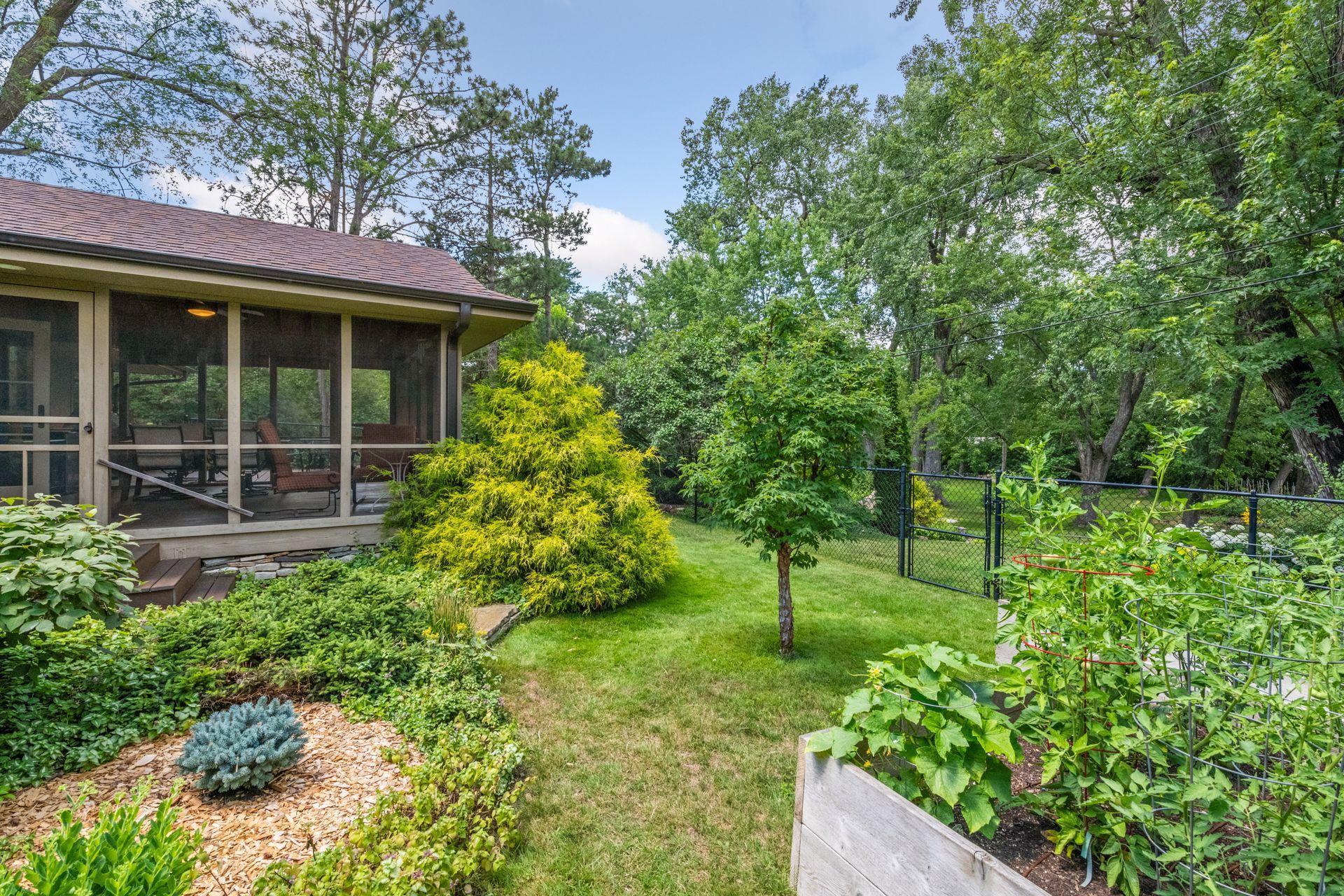 601 Drillane Road Hopkins, MN 55305 - Photo 25 of 28 Gallery Image 25