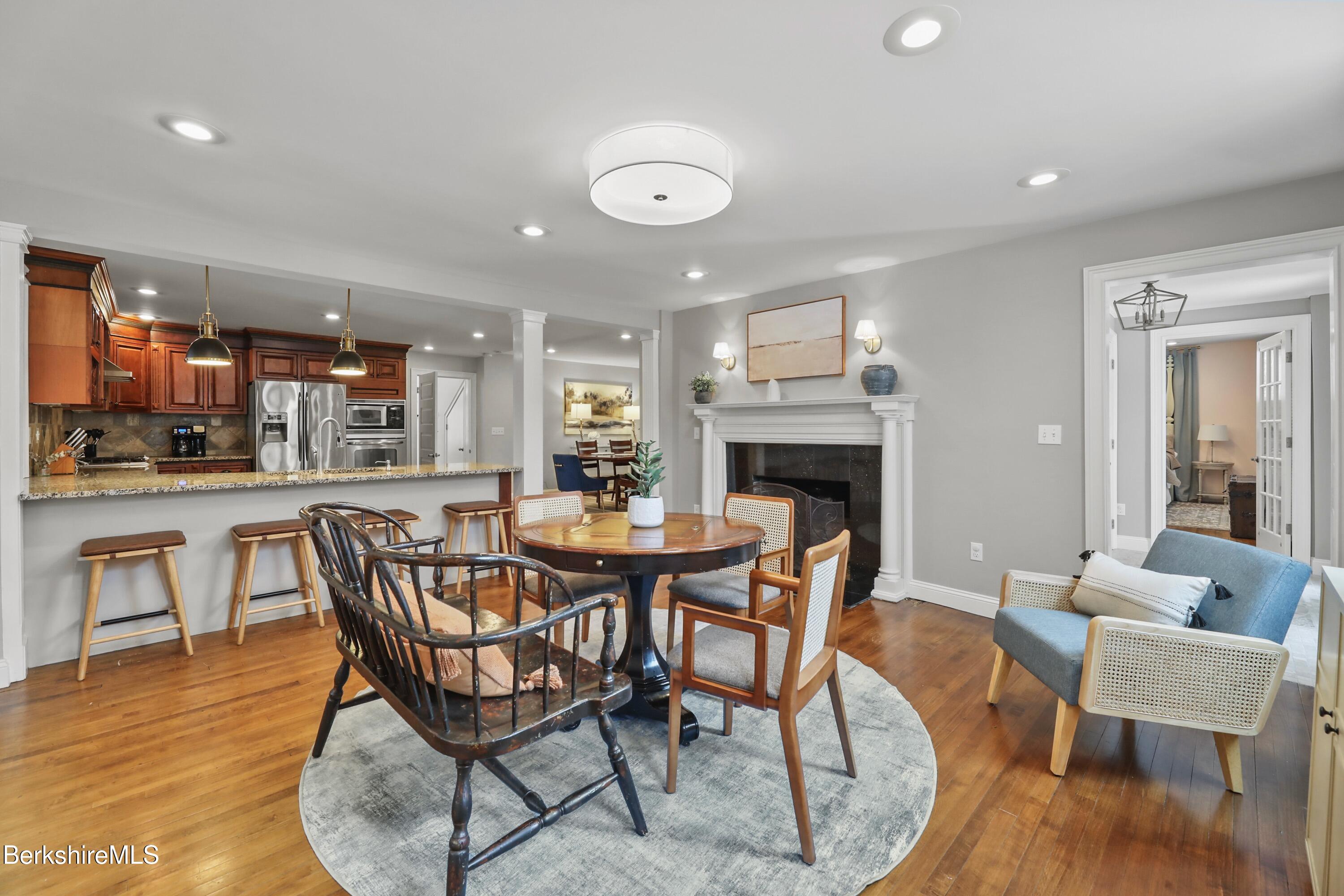 1 Devon Road Stockbridge, MA 01262 - Photo 10 of 58 90 Breakfast Area