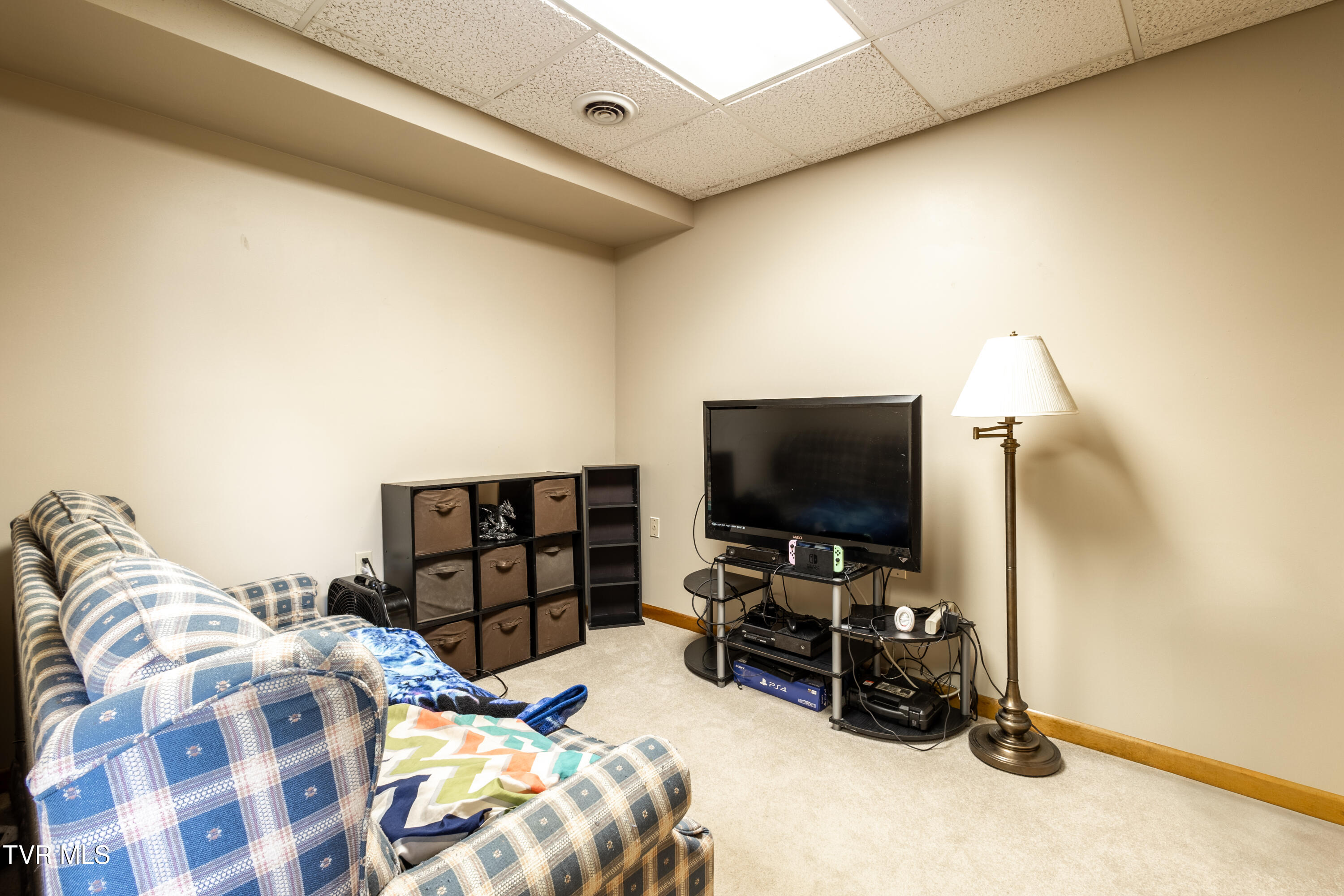 3604 Crest Road Kingsport, TN 37664 - Photo 11 of 29 IMG_7537-HDR