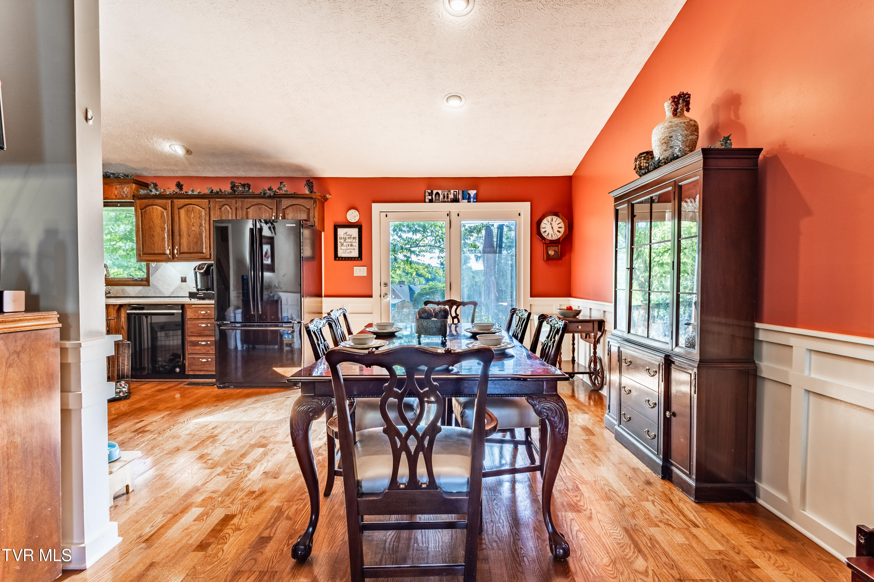 3604 Crest Road Kingsport, TN 37664 - Photo 15 of 29 IMG_7432-HDR