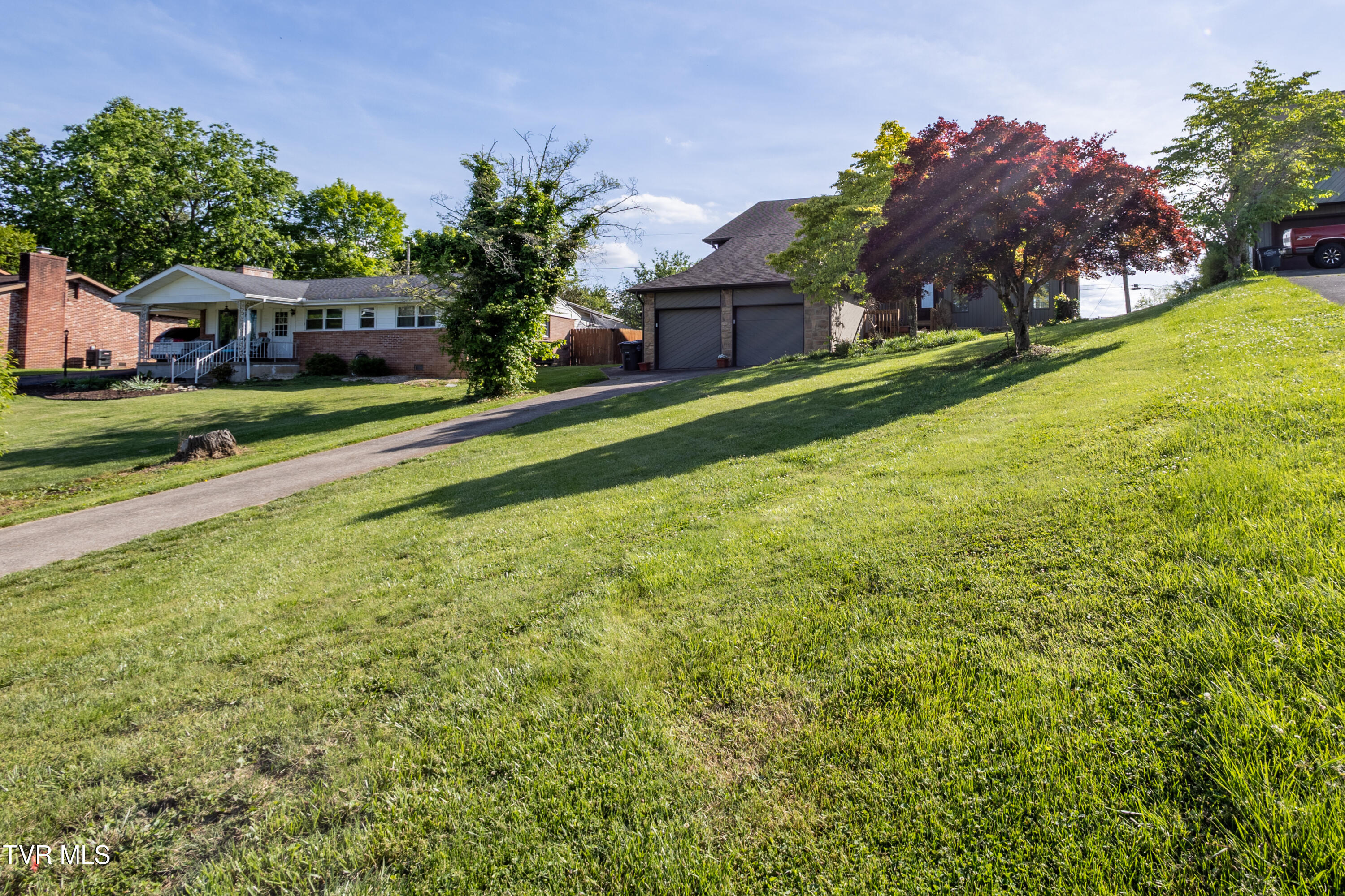 3604 Crest Road Kingsport, TN 37664 - Photo 25 of 29 IMG_7362-HDR