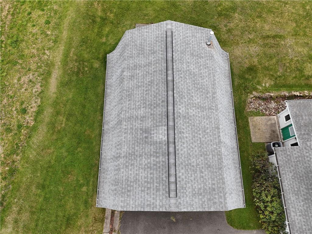 420 Open Road Dayton, PA 16222 - Photo 5 of 18 Detached garage roof