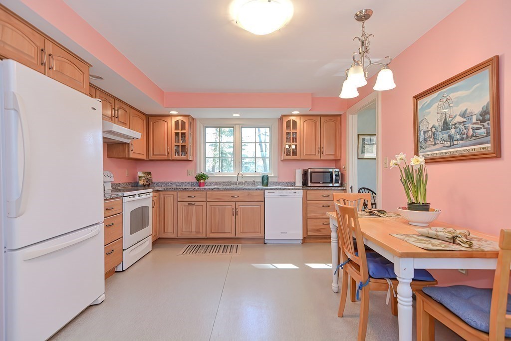 11 Leland Road Norfolk, MA 02056 - Photo 25 of 42 Gallery Image 25