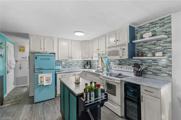 $107,000 | 43 Enchanting Boulevard, Unit E43, Naples, FL 34112