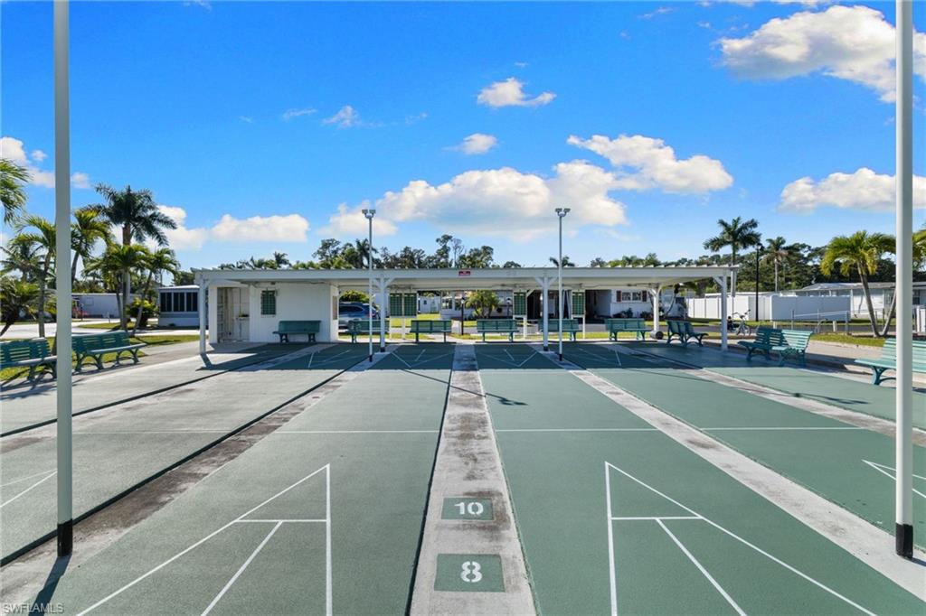 43 Enchanting Boulevard, Unit E43 Naples, FL 34112 - Photo 34 of 36 a view of a city