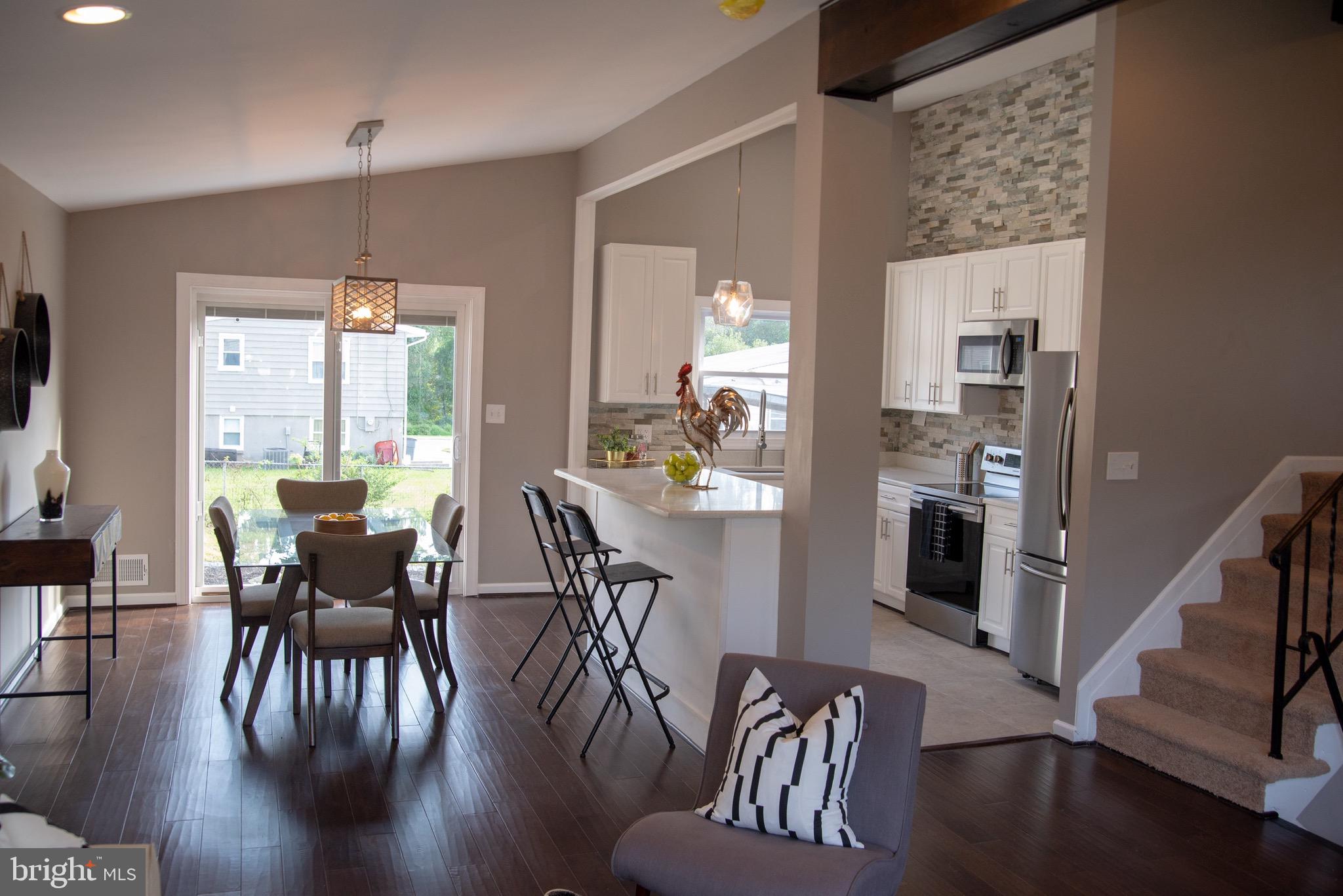 1208 Cobb Road Pikesville, MD 21208 - Photo 3 of 41 Gallery Image 3