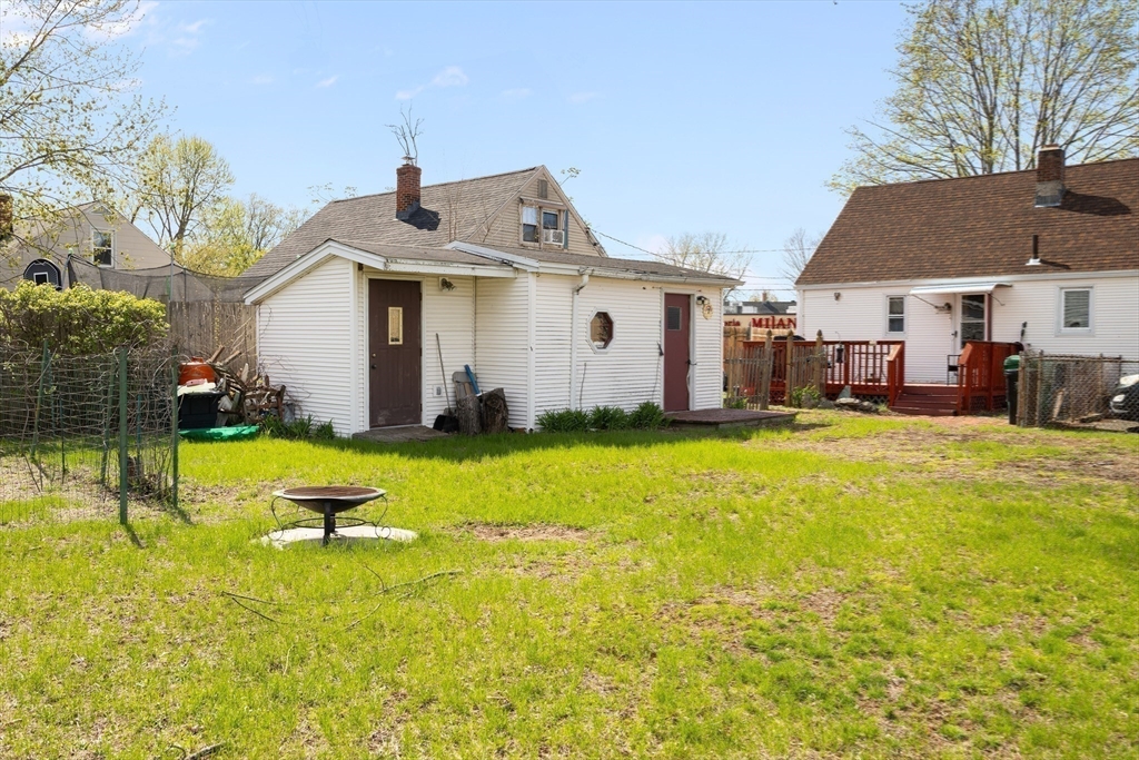 1791 Carew Street Springfield, MA 01104 - Photo 24 of 27