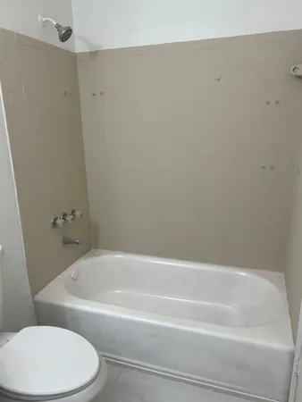 $3,948 | 17922 Northwest 40th Court, Unit 17922, Miami Gardens, FL 33055