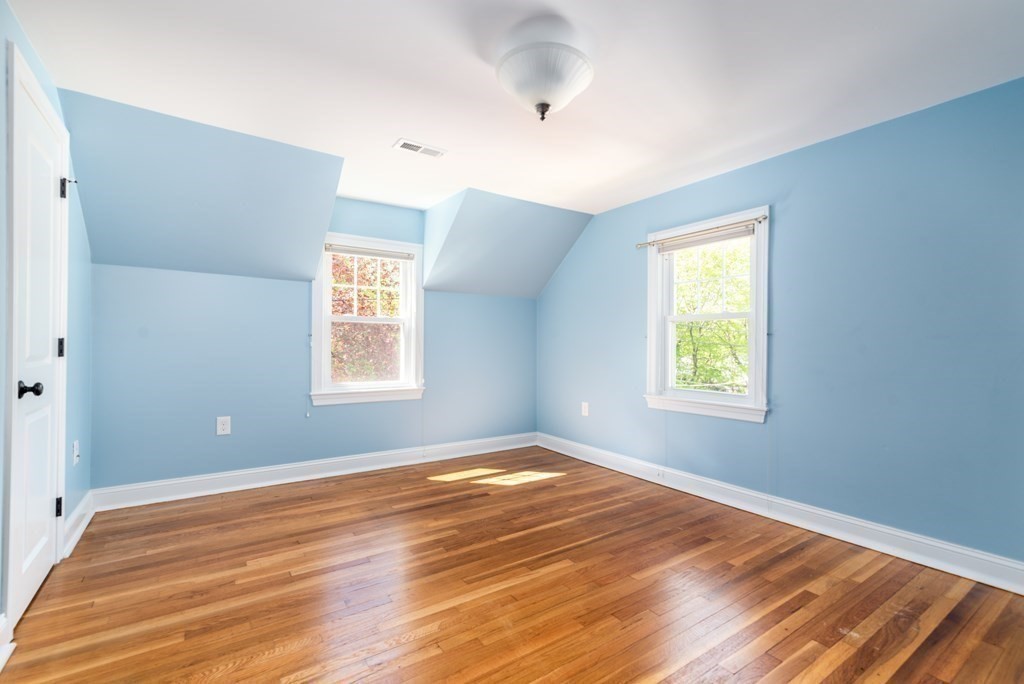 76 Browning Road Arlington, MA 02476 - Photo 20 of 27