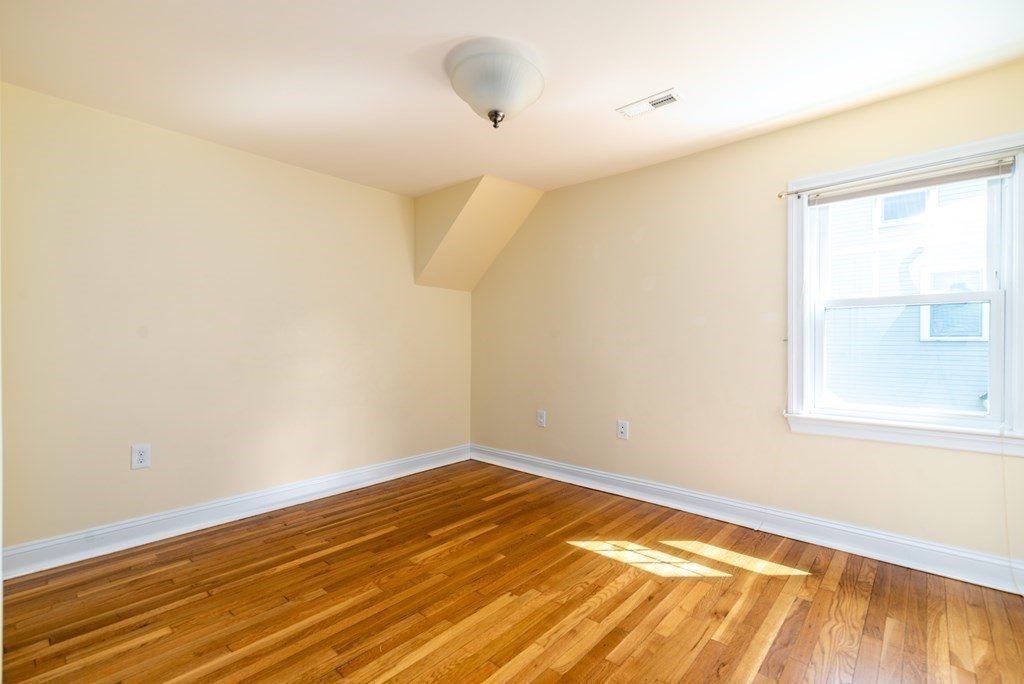 76 Browning Road Arlington, MA 02476 - Photo 21 of 27