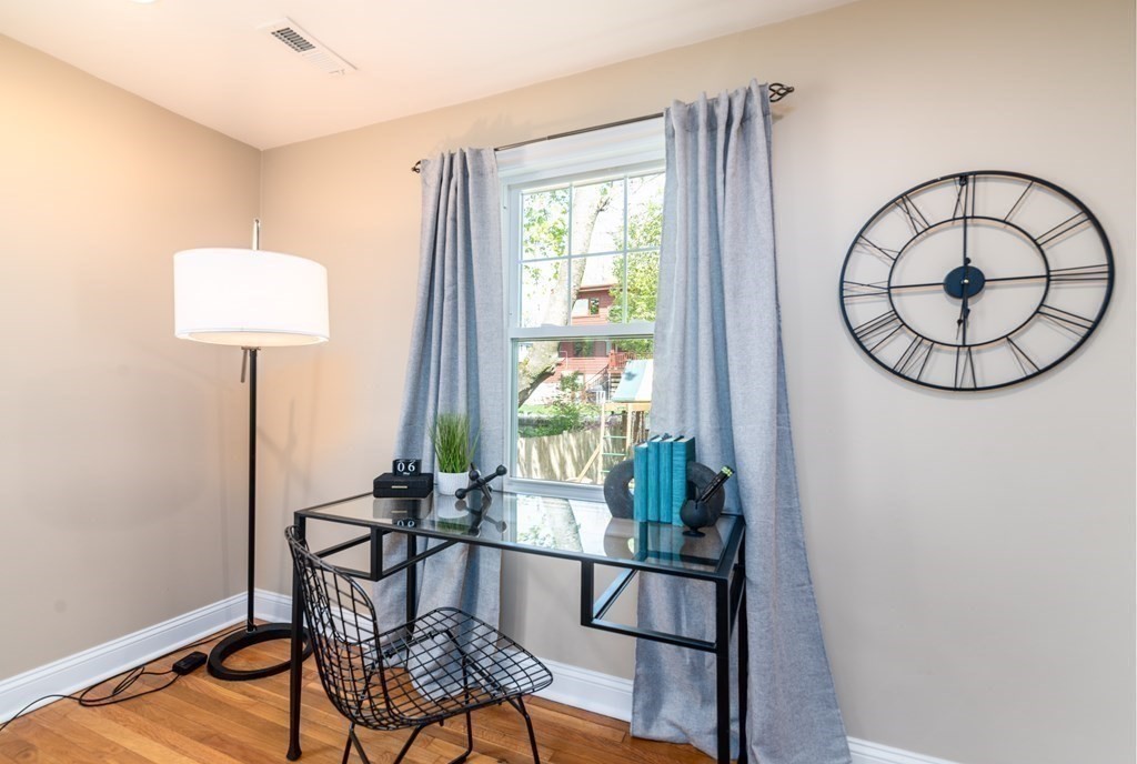 76 Browning Road Arlington, MA 02476 - Photo 4 of 27