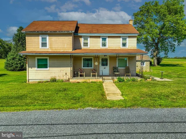 $330,000 | 2485 Summer Mountain Road, Palmerton, PA 18071