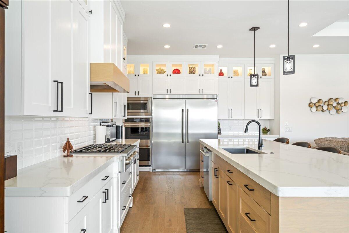 719 Scenario Street Washington, UT 84780 - Photo 13 of 72 Chef's Kitchen