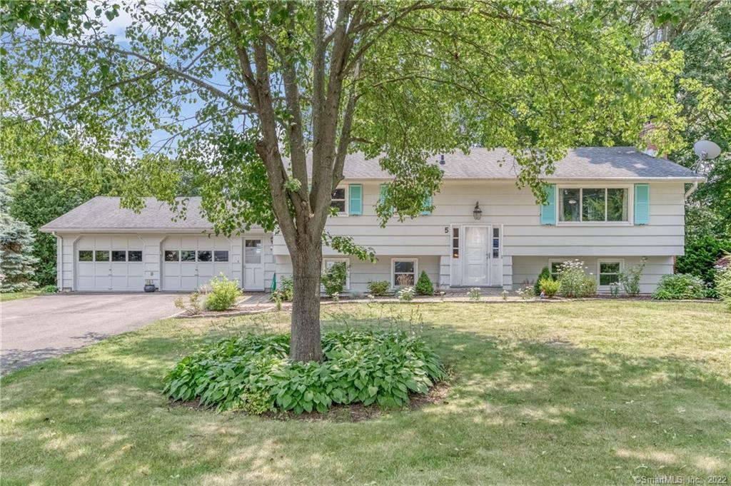 5 Ark Road Branford, CT 06405 - Photo 1 of 1 Gallery Image 1