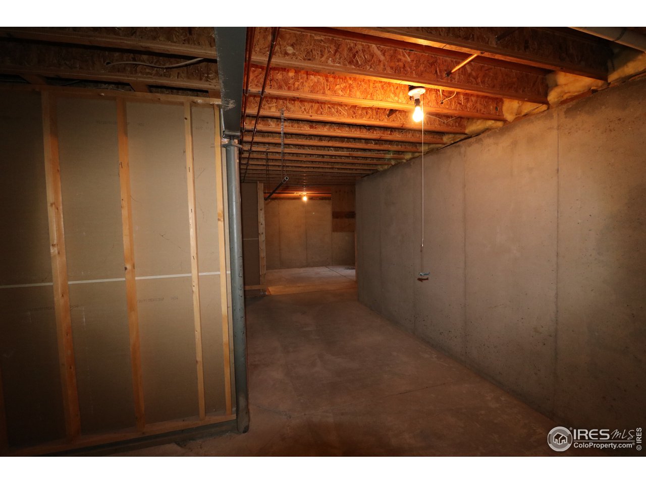 230 South 3rd Street Berthoud, CO 80513 - Photo 20 of 22 a view of a room with washer and dryer