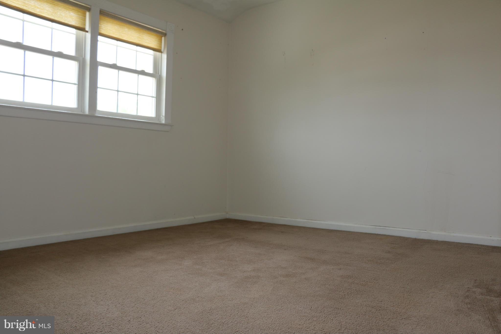 287 Southeastern Terrace Baltimore, MD 21221 - Photo 11 of 27 Bedroom (Master)