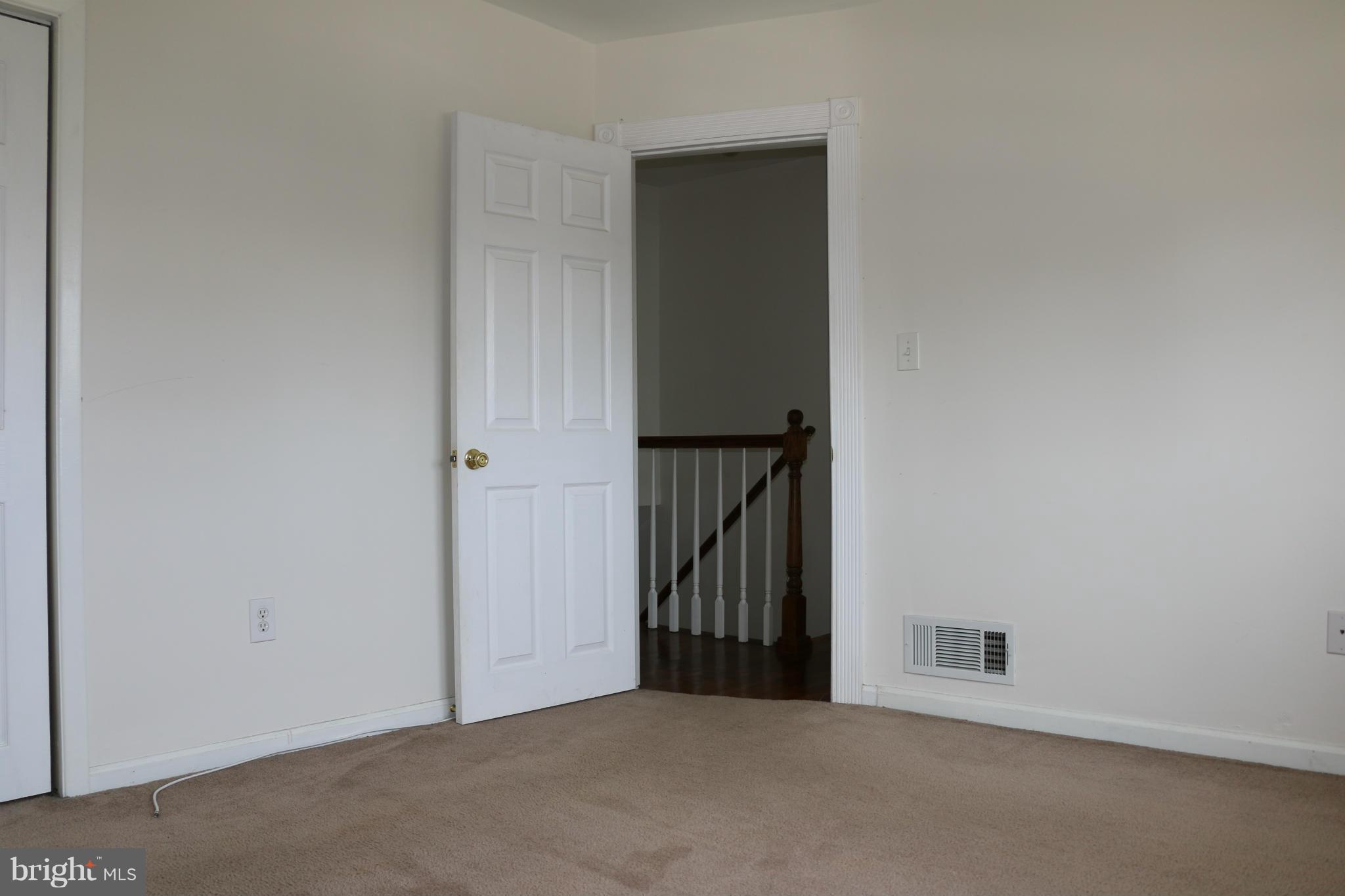 287 Southeastern Terrace Baltimore, MD 21221 - Photo 12 of 27 Bedroom (Master)