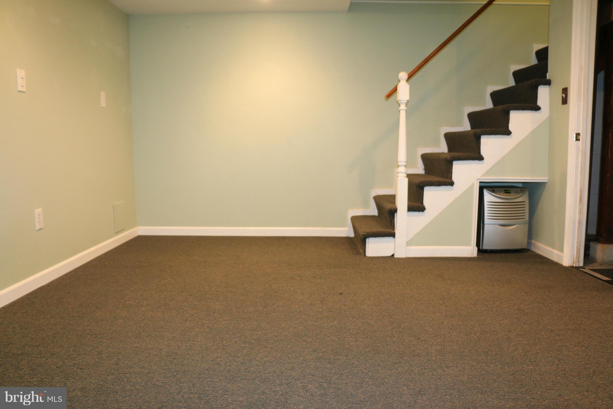 287 Southeastern Terrace Baltimore, MD 21221 - Photo 19 of 27 Rec Room