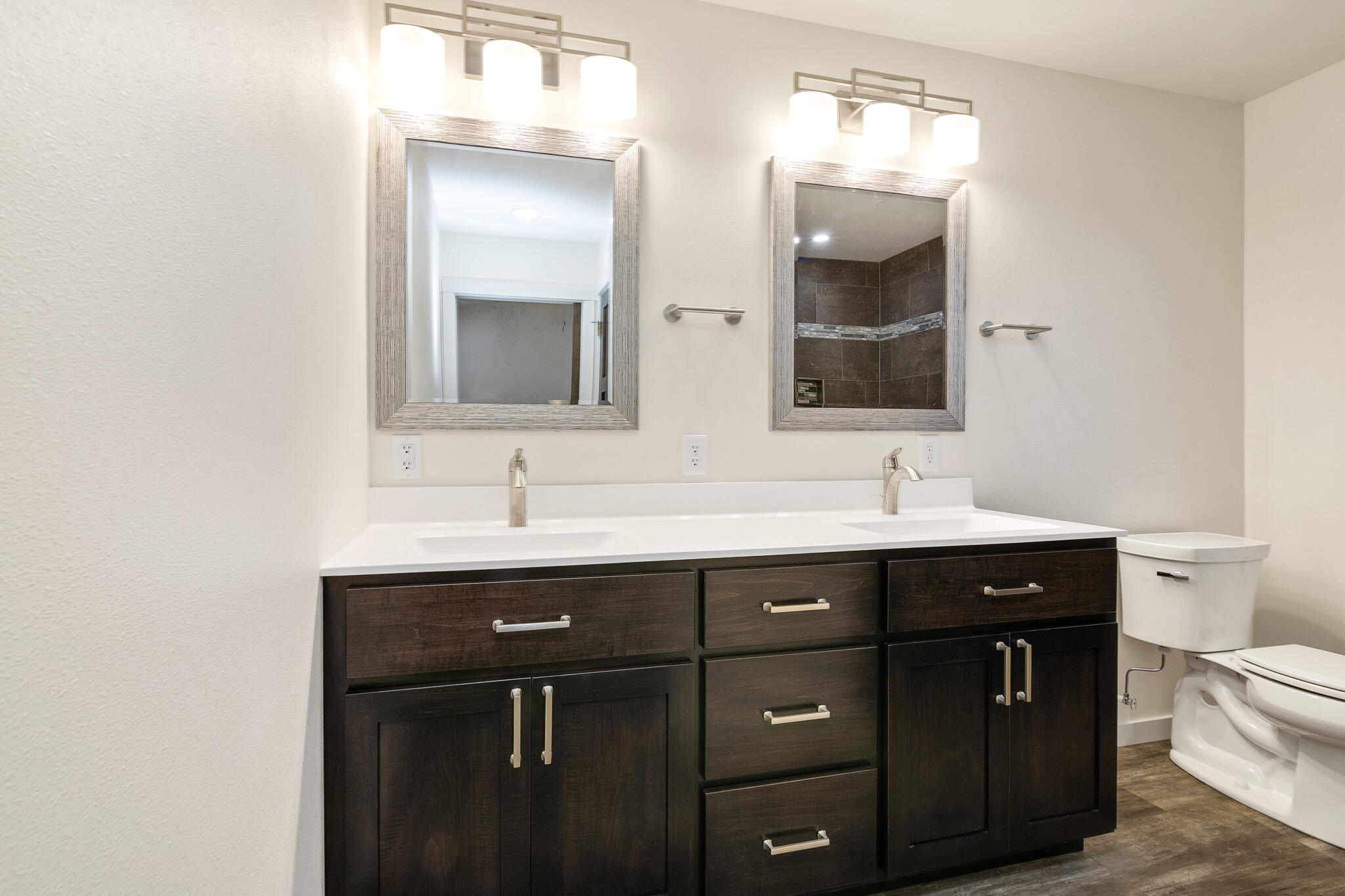 1530 Waldenberger Road Eau Claire, WI 54703 - Photo 14 of 27 14 MASTER BATH