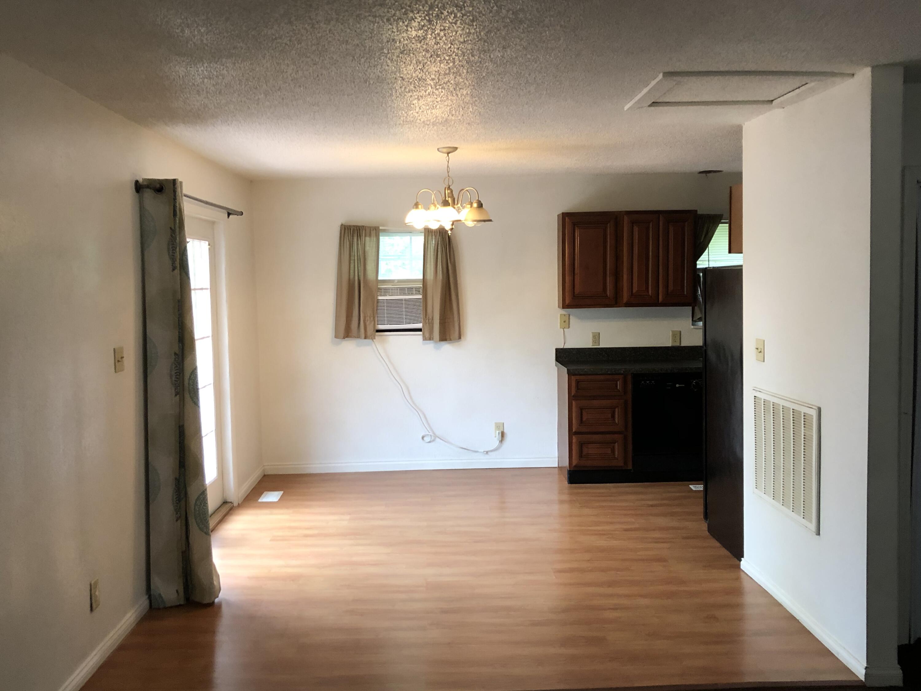 157 Kings Road Oneida, TN 37841 - Photo 14 of 27 DR1