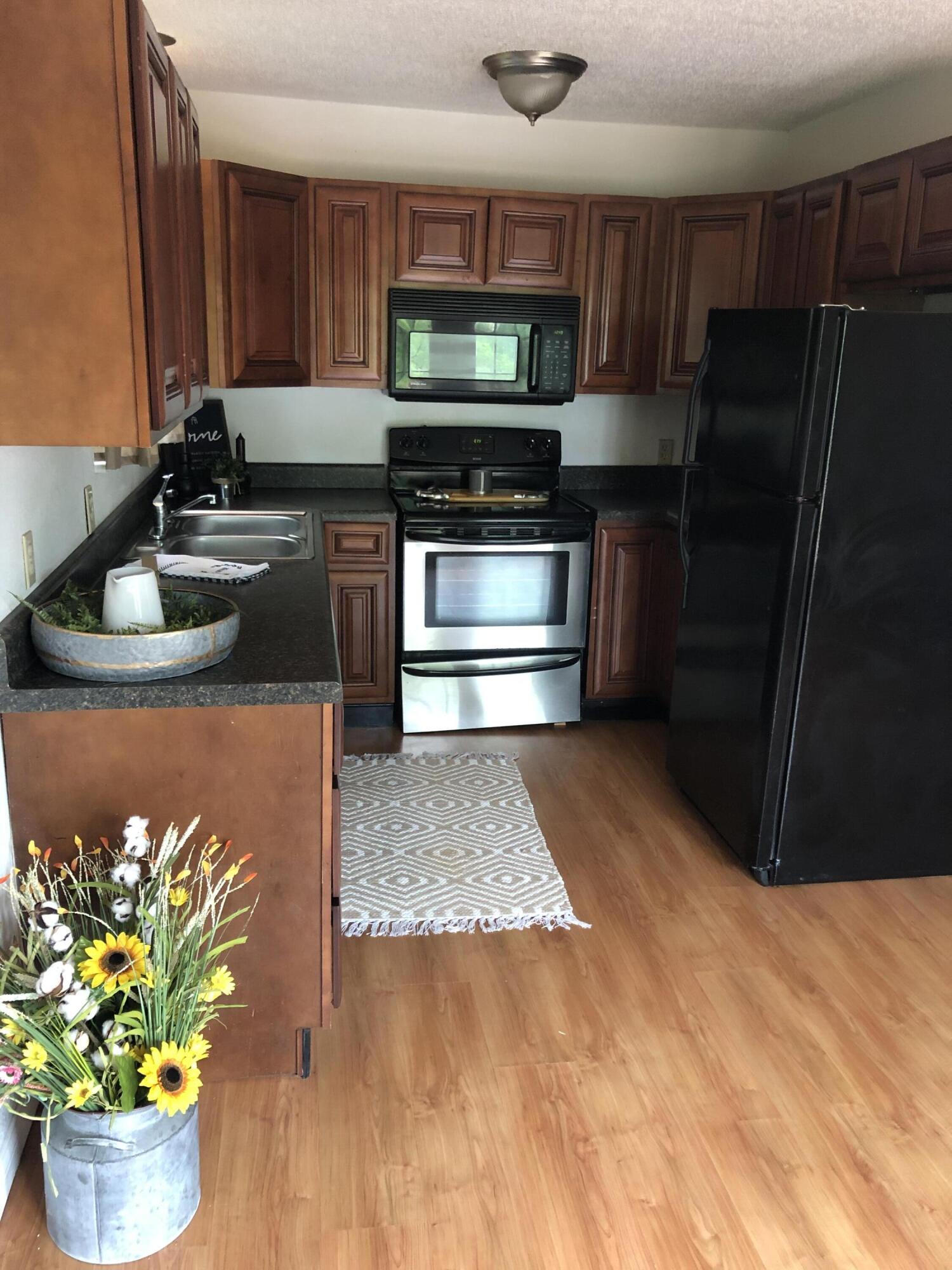 157 Kings Road Oneida, TN 37841 - Photo 17 of 27 Kit3
