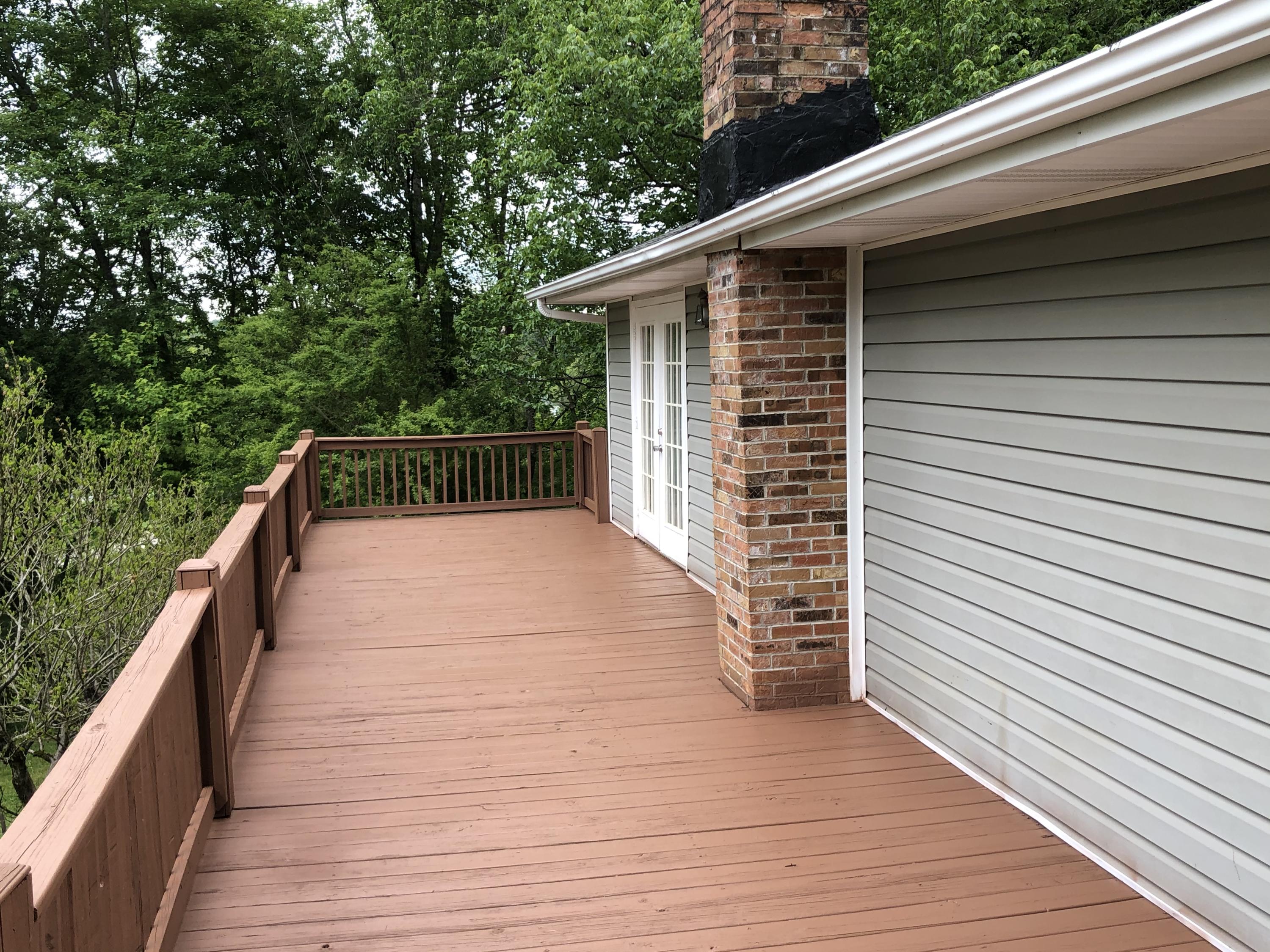 157 Kings Road Oneida, TN 37841 - Photo 8 of 27 Deck3
