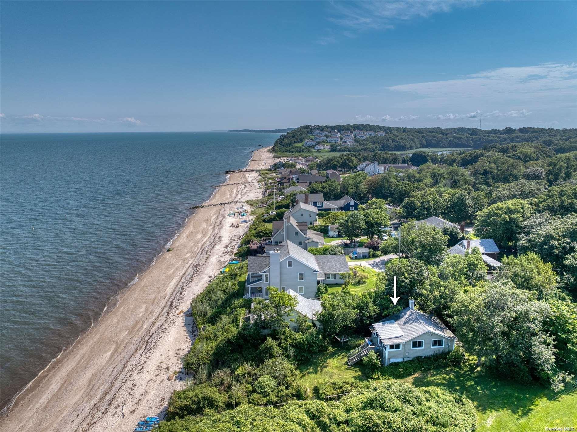 888 Sound Shore Road Riverhead, NY 11901 - Photo 1 of 1 Gallery Image 1