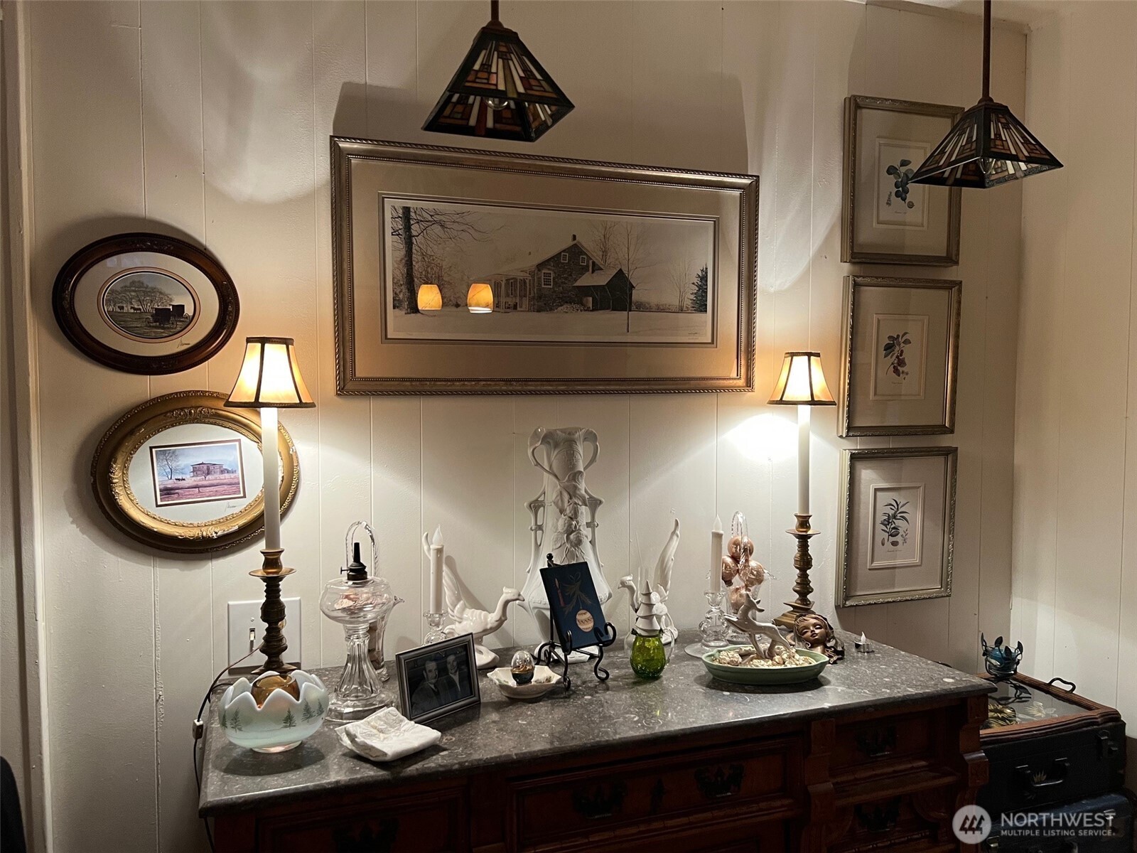 3702 Hunt Street, Unit 23 Gig Harbor, WA 98335 - Photo 9 of 17 a view of dining room with furniture