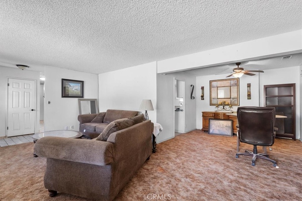 16375 Sago Road Apple Valley, CA 92307 - Photo 11 of 35 Gallery Image 11