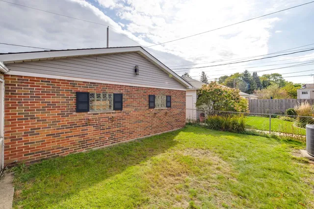 $699,900 | 6149 North Karlov Avenue, Chicago, IL 60646