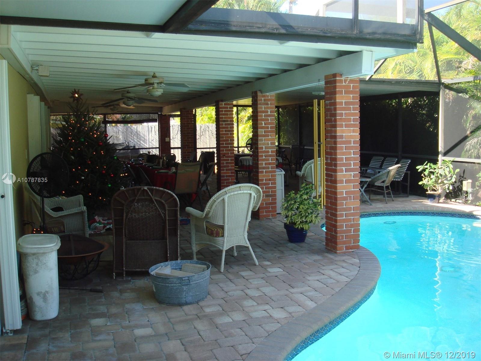 9935 Marlin Road Cutler Bay, FL 33157 - Photo 7 of 16 Gallery Image 7