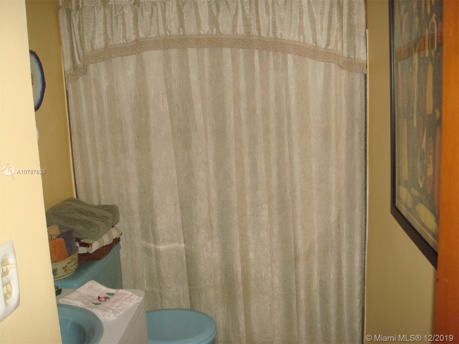 9935 Marlin Road Cutler Bay, FL 33157 - Photo 10 of 16 Gallery Image 10