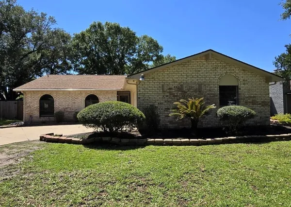 $2,100 | 4055 Cypressdale Drive, Spring, TX 77388
