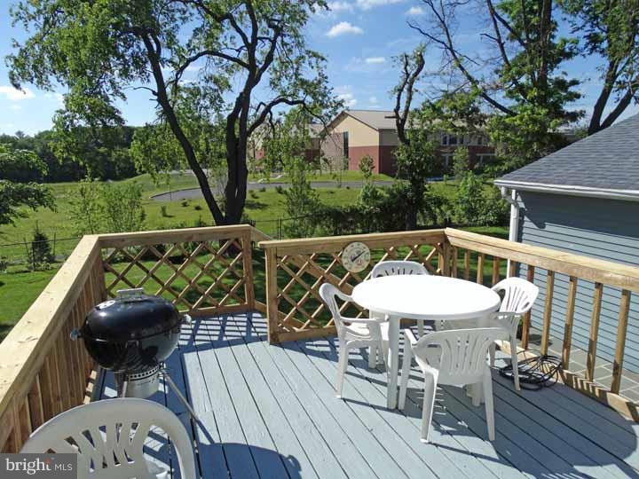 759 Longstreth Road Warminster, PA 18974 - Photo 22 of 25 Deck