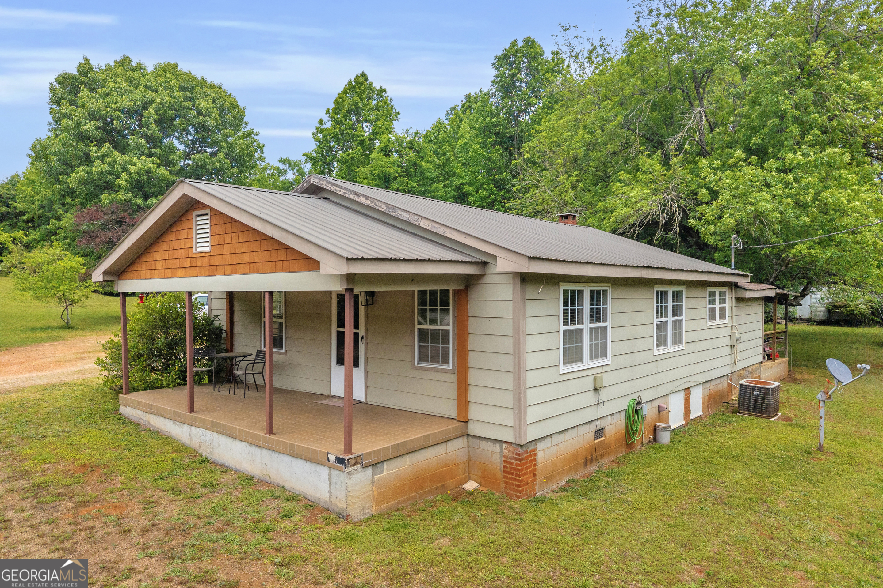 5880 Highway 320 Toccoa, GA 30577 - Photo 2 of 30