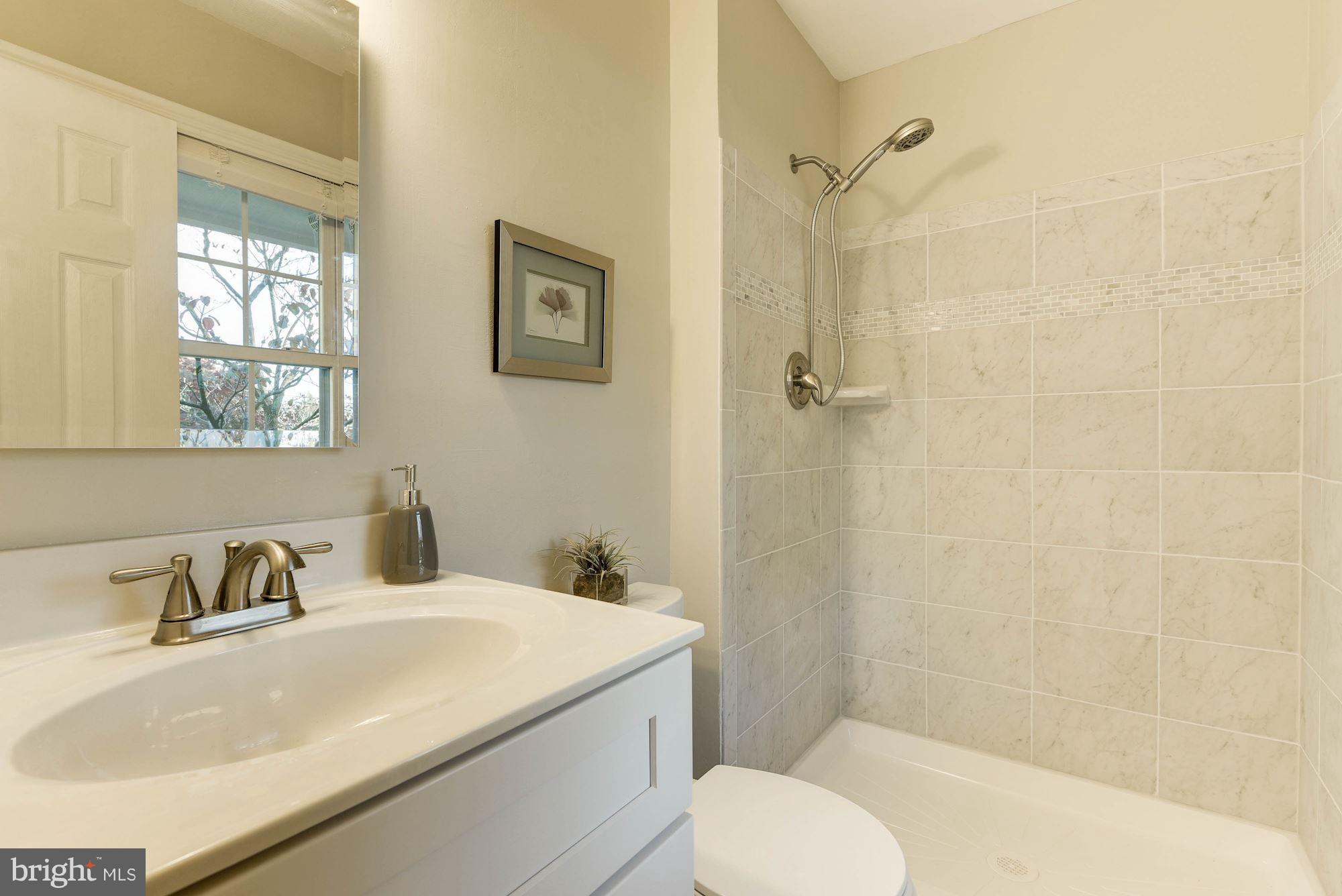 4723 Pickett Road Fairfax, VA 22032 - Photo 10 of 30 BRAND NEW MASTER BATH!