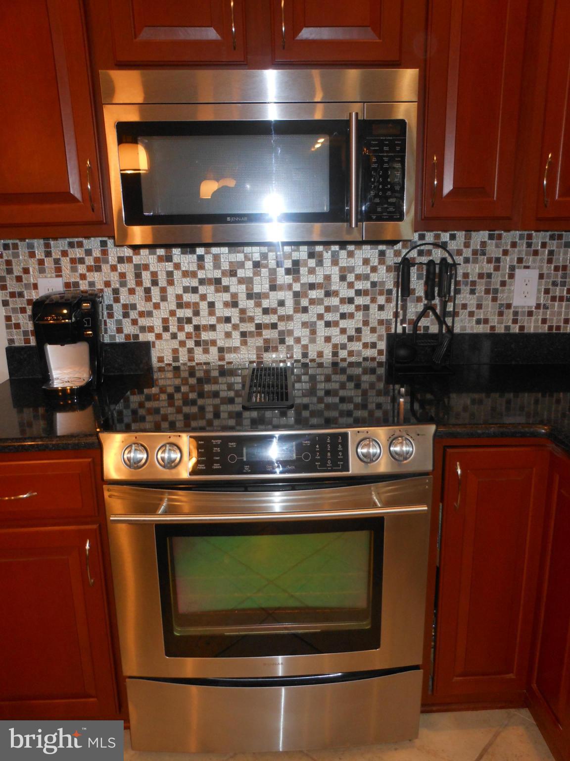 1474 Old Hickory Road Annapolis, MD 21409 - Photo 9 of 30 New JennAir Appliances
