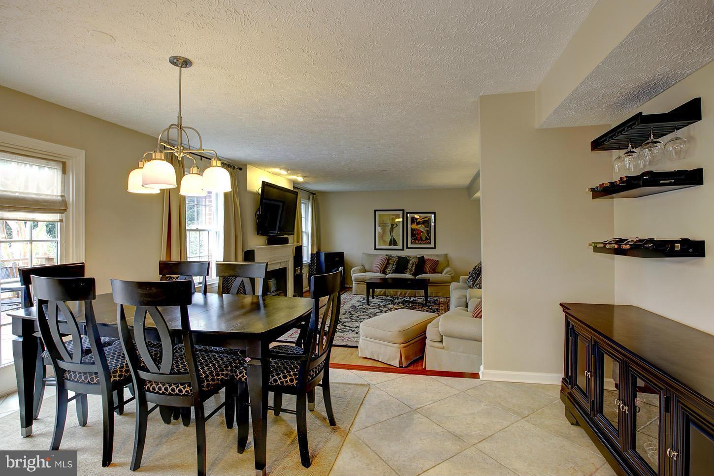1474 Old Hickory Road Annapolis, MD 21409 - Photo 10 of 30 Dining area between Kitchen/Family room