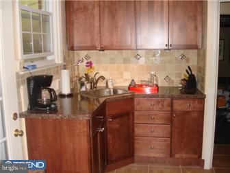 15 West Chelfield Road Glenside, PA 19038 - Photo 5 of 9 Gallery Image 5