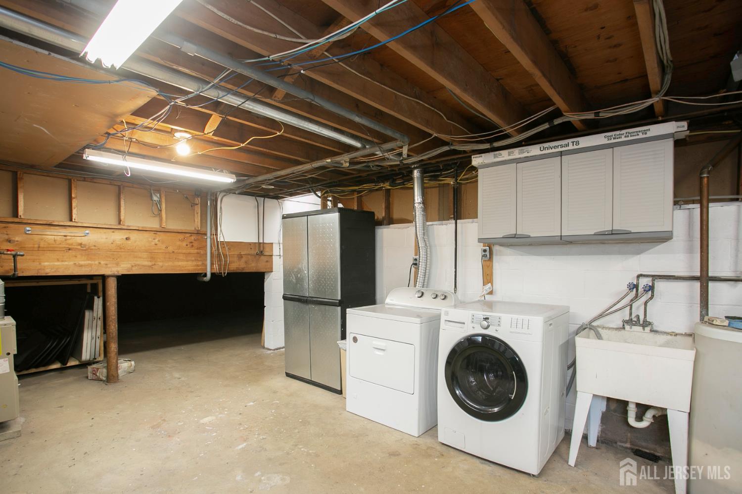 3 Hummingbird Lane Edison, NJ 08820 - Photo 27 of 36