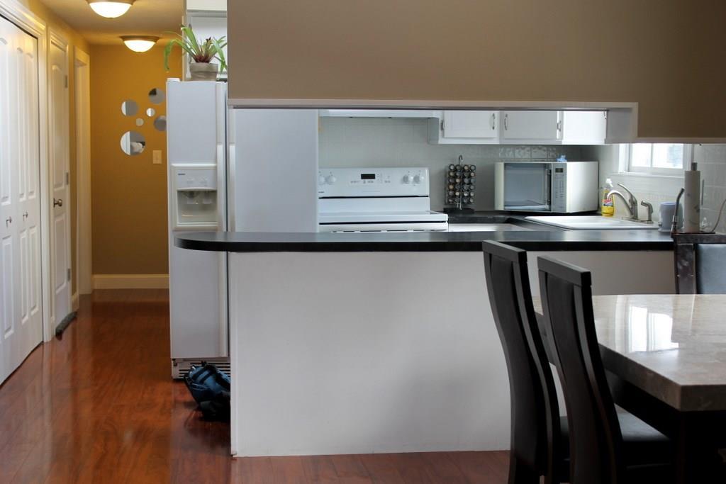 322 South Waterboro Road Lyman, ME 04002 - Photo 6 of 20 Breakfast Bar