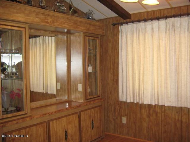 2752 West Mossman Road Tucson, AZ 85746 - Photo 4 of 15 Gallery Image 4