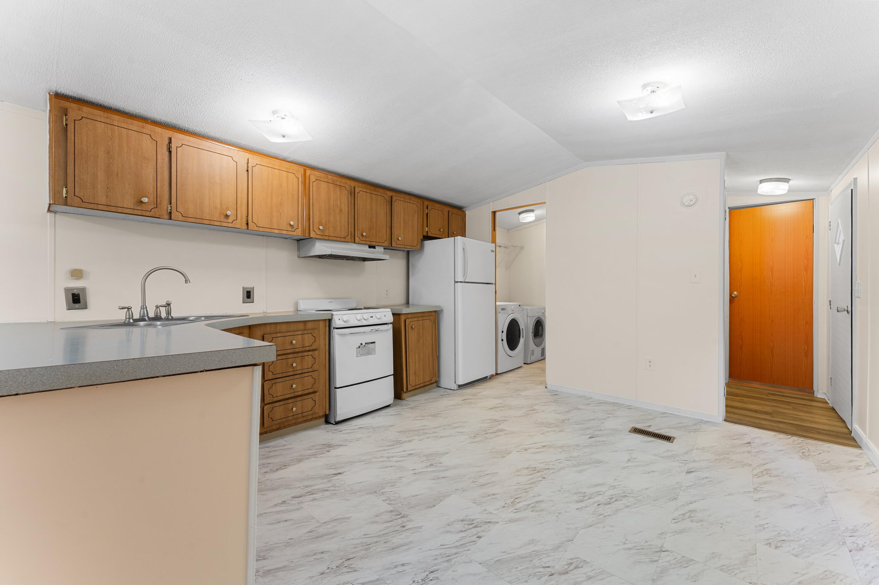 101 Mercer Road Rome, ME 04963 - Photo 11 of 22 Kitchen